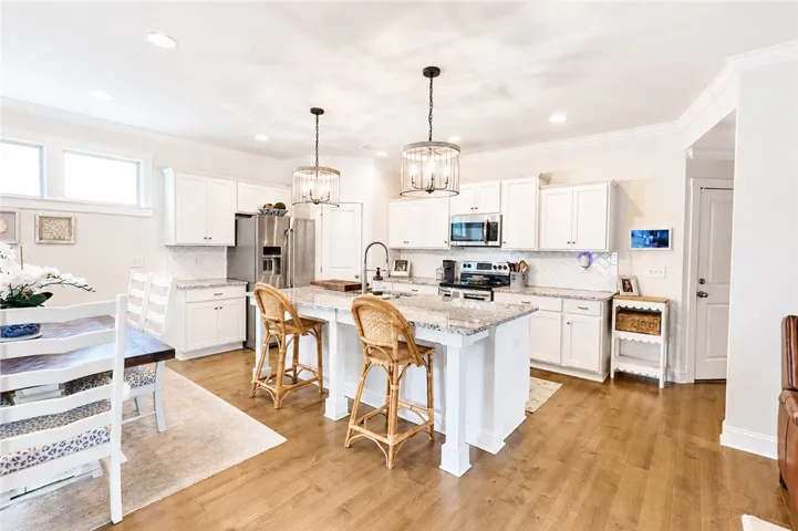 704 Shelton Cove Lane, Auburn, Alabama 36830