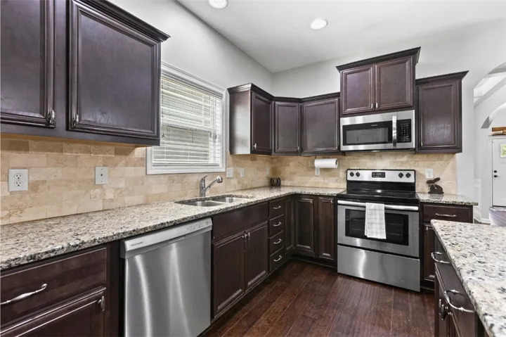 416 Lightness Drive, Auburn, Alabama 36832