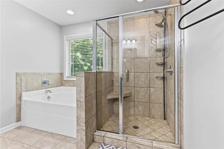 416 Lightness Drive, Auburn, Alabama 36832