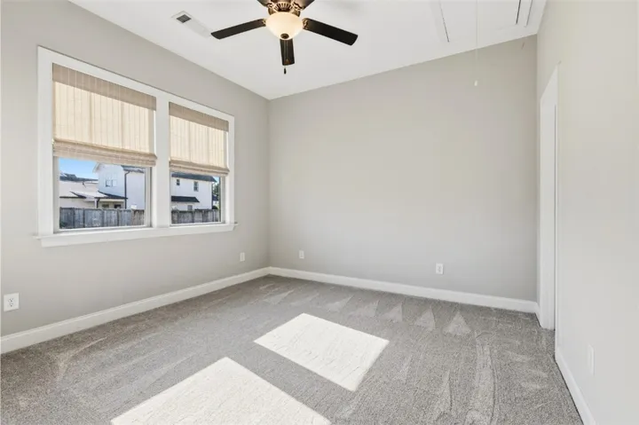 528 Grey Oak Circle, Auburn, Alabama 36830