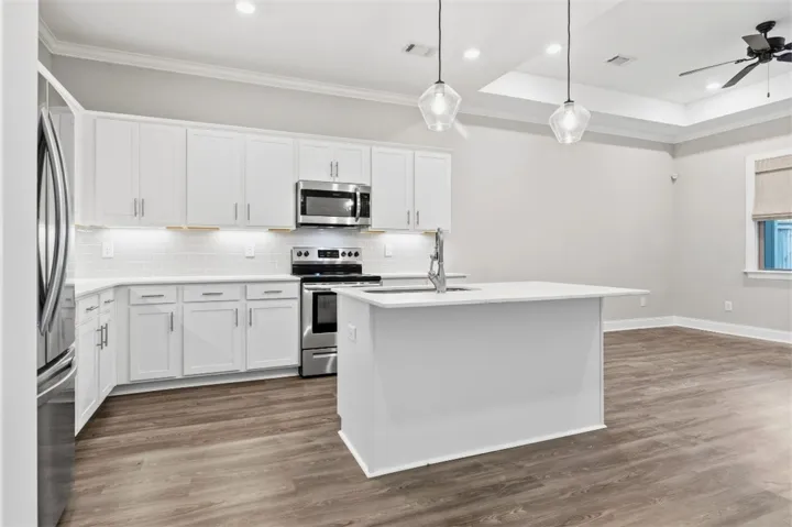 528 Grey Oak Circle, Auburn, Alabama 36830