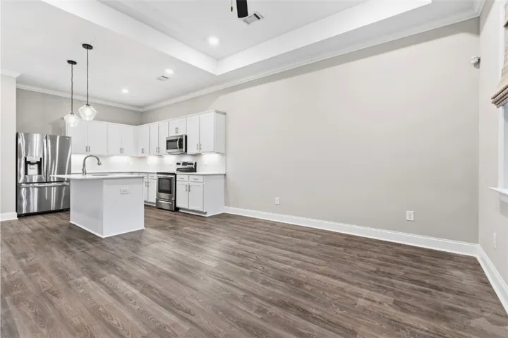 528 Grey Oak Circle, Auburn, Alabama 36830