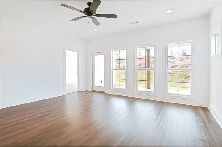 Example of COMPLETED TODD A Floor plan. Note this  home in example photos is a different elevation and color scheme than Lot 90.