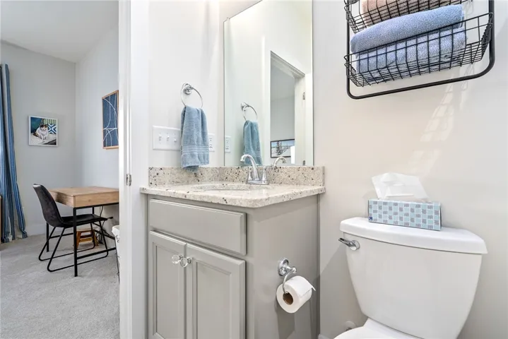 2106 Moores Mill Road 207, Auburn, Alabama 36830