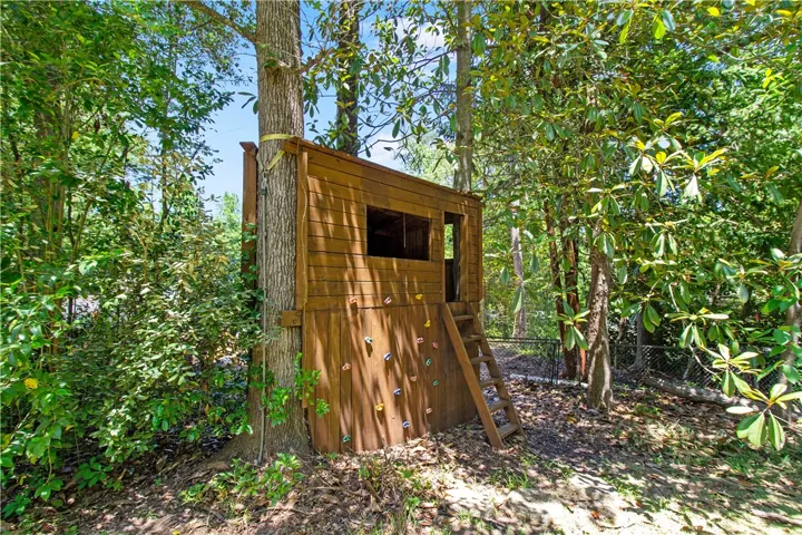 567 Moores Mill Road, Auburn, Alabama 36830