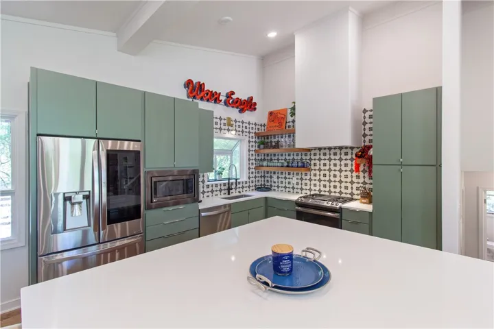 567 Moores Mill Road, Auburn, Alabama 36830
