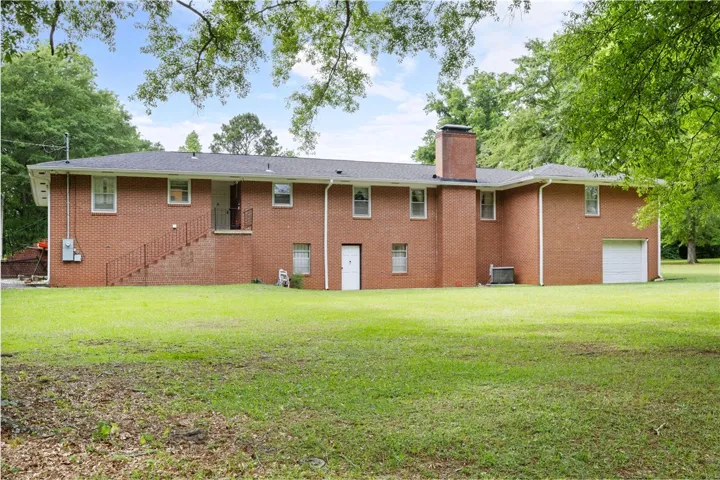 117 S 20th Street, Lanett, Alabama 36863