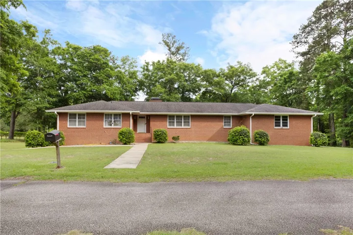 117 S 20th Street, Lanett, Alabama 36863