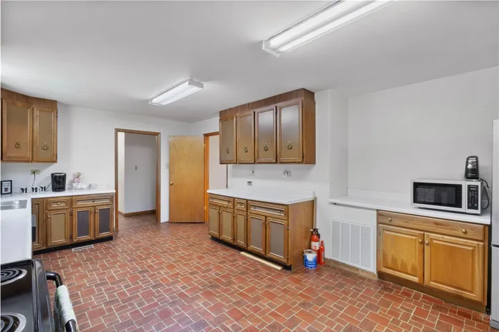 117 S 20th Street, Lanett, Alabama 36863