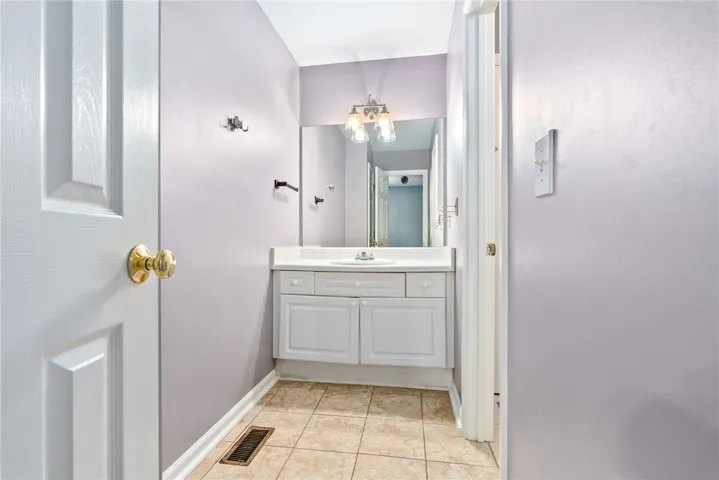 A well-appointed bathroom vanity with a clean and bright aesthetic.