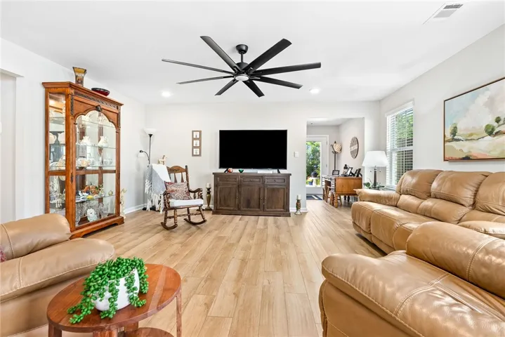 934 Great Bear Road, Opelika, Alabama 36804