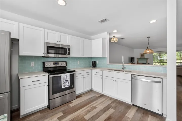 741 Lakeview Ridge Circle 203, Dadeville, Alabama 36853
