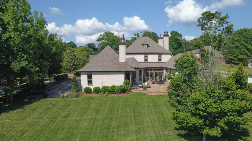 2902 Stonybrook Road, Opelika, Alabama 36801