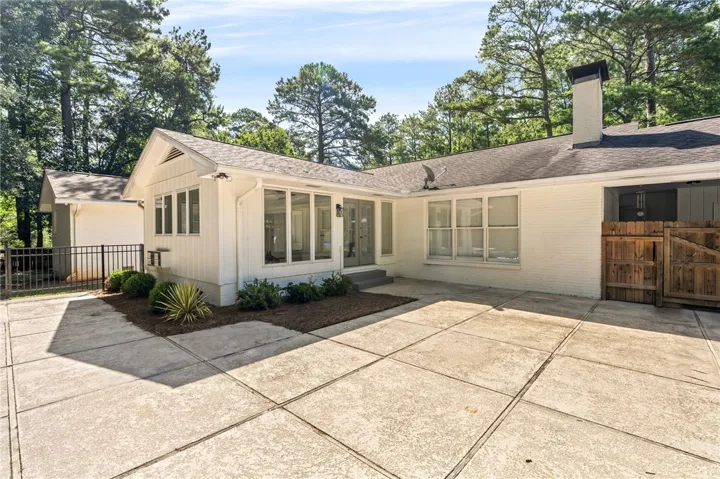 1700 Arrowhead Avenue, Opelika, Alabama 36801