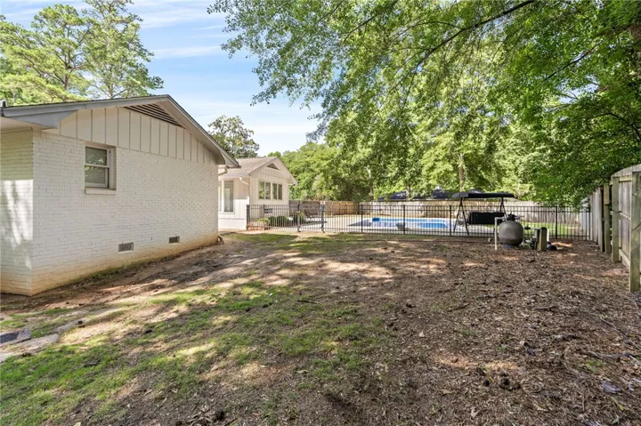 1700 Arrowhead Avenue, Opelika, Alabama 36801