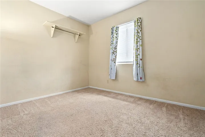 557 W Glenn Avenue B-203, Auburn, Alabama 36830