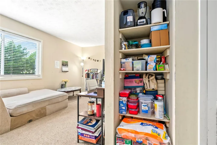 557 W Glenn Avenue B-203, Auburn, Alabama 36830