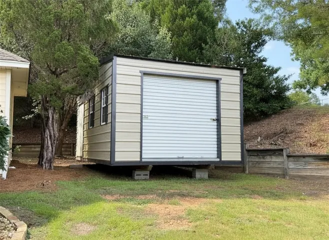 216 Laurel Wood Drive, Smiths Station, Alabama 36877
