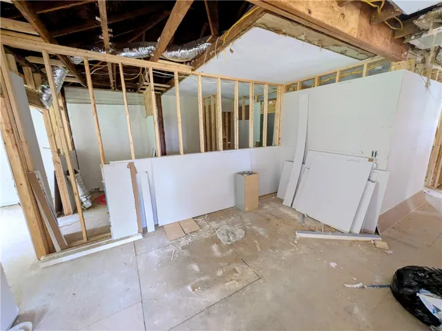 307 1st Avenue Se, Lafayette, Alabama 36862