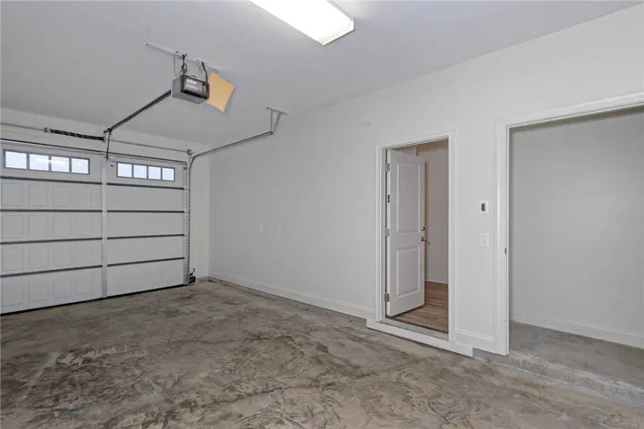1621 Parker Creek Trail, Auburn, Alabama 36832