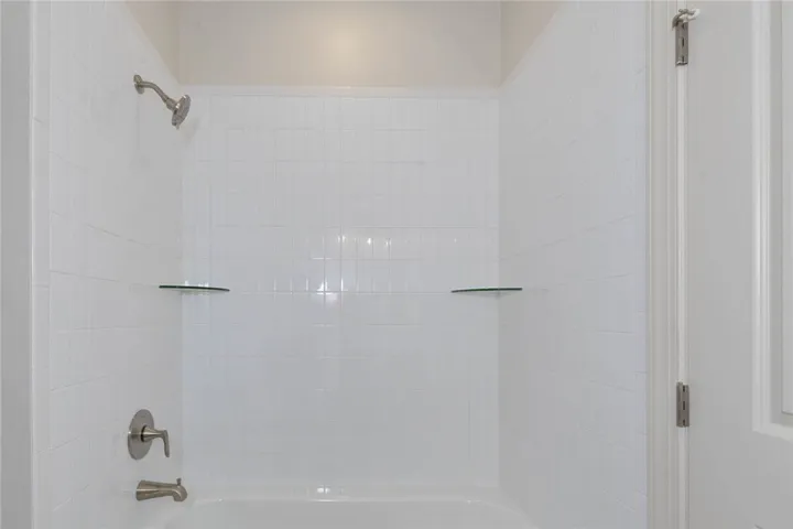 1621 Parker Creek Trail, Auburn, Alabama 36832
