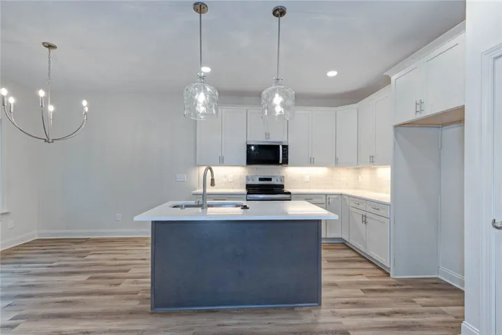 1625 Parker Creek Trail, Auburn, Alabama 36832