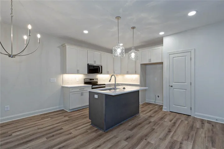 1625 Parker Creek Trail, Auburn, Alabama 36832