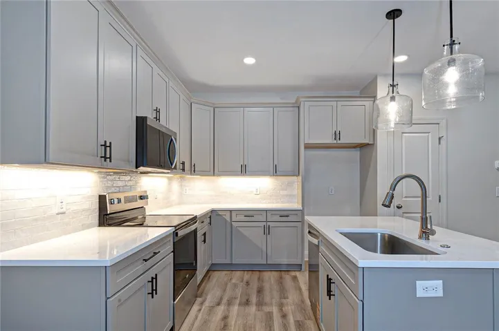 1627 Parker Creek Trail, Auburn, Alabama 36832