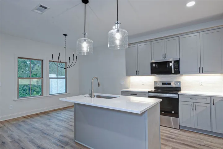 1627 Parker Creek Trail, Auburn, Alabama 36832