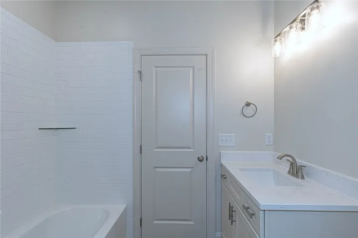 1629 Parker Creek Trail, Auburn, Alabama 36832