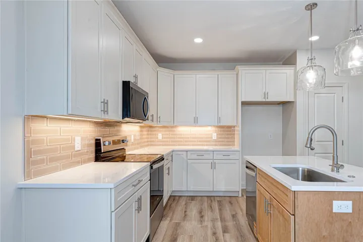 1629 Parker Creek Trail, Auburn, Alabama 36832
