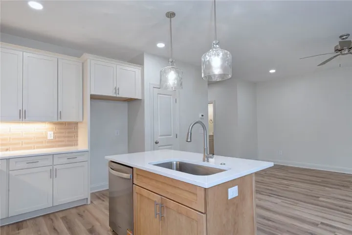 1629 Parker Creek Trail, Auburn, Alabama 36832