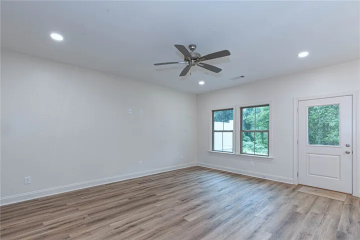 1629 Parker Creek Trail, Auburn, Alabama 36832