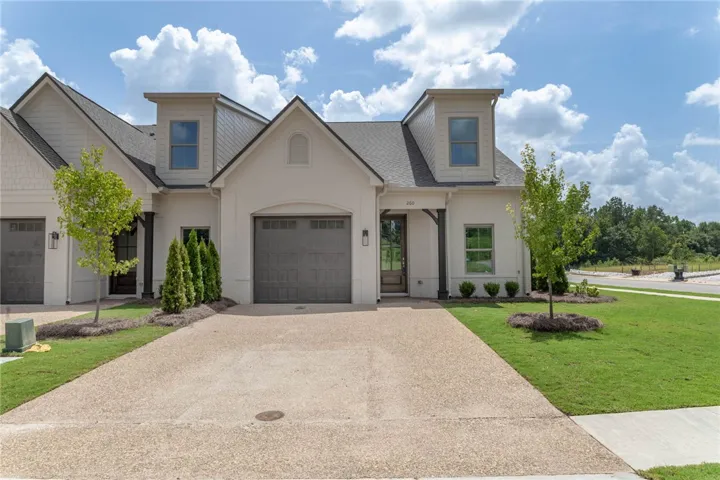 260 Spence Nolen Place, Auburn, Alabama 36832