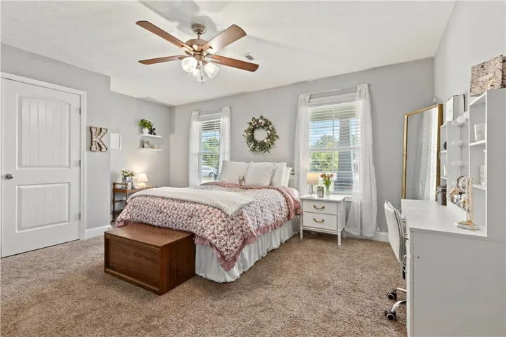 2702 East Point Drive, Opelika, Alabama 36804