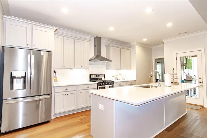 1695 Lois Lane, Auburn, Alabama 36832