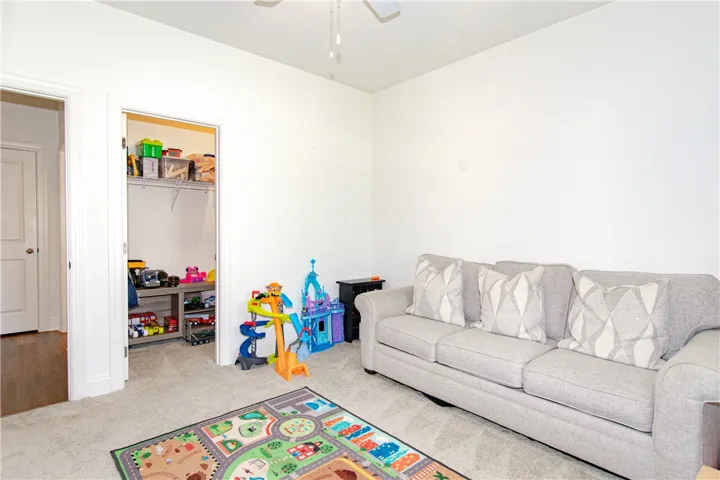 1695 Lois Lane, Auburn, Alabama 36832