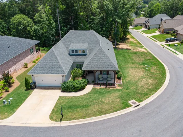 1695 Lois Lane, Auburn, Alabama 36832