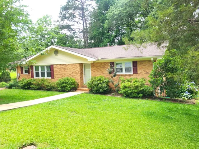 2503 14th Avenue, Valley, Alabama 36863