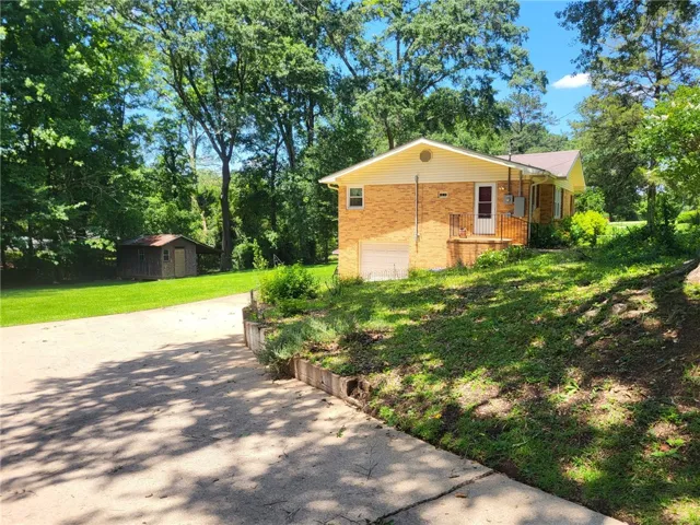 2503 14th Avenue, Valley, Alabama 36863