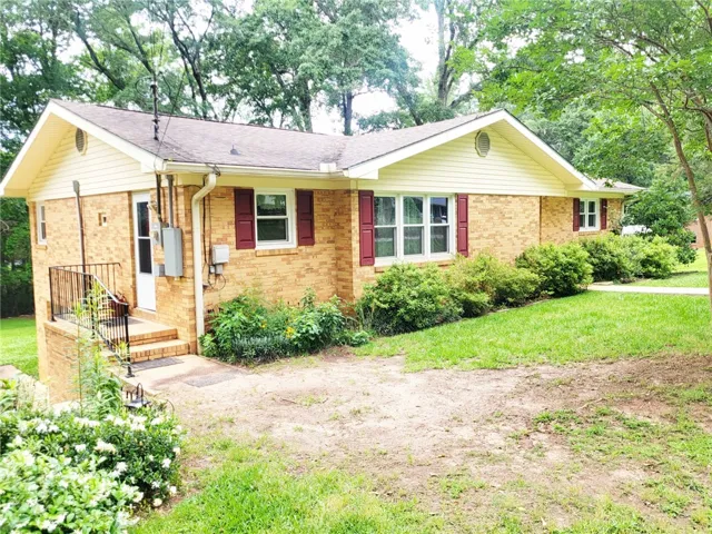 2503 14th Avenue, Valley, Alabama 36863