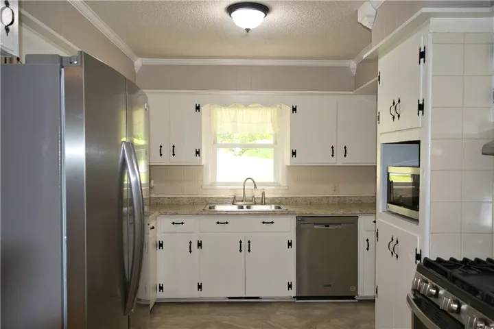 2503 14th Avenue, Valley, Alabama 36863