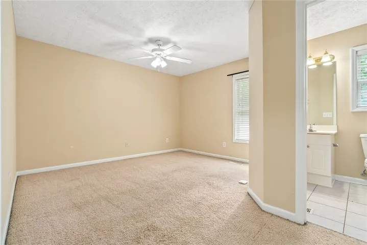 1477 N Donahue Drive 3806, Auburn, Alabama 36830