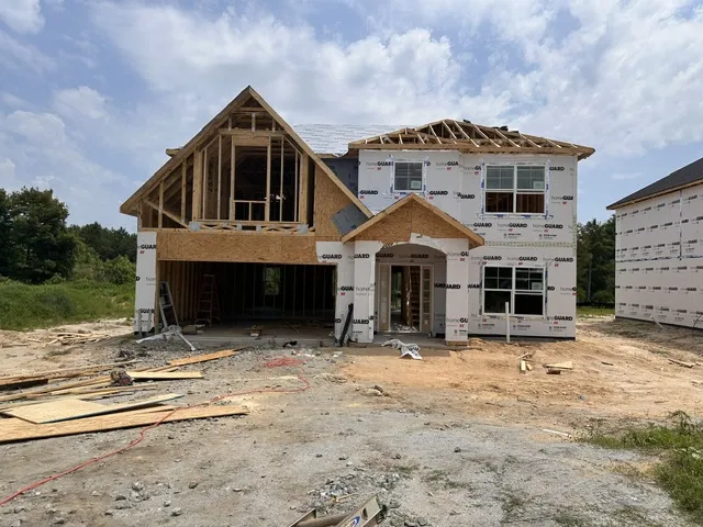 214 Black Oak Drive, Smiths Station, Alabama 36877