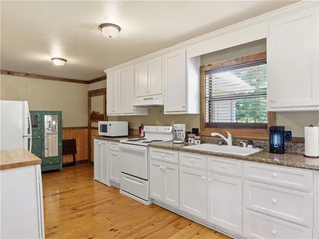 8280 County Road 222 N/a, Five Points, Alabama 36855