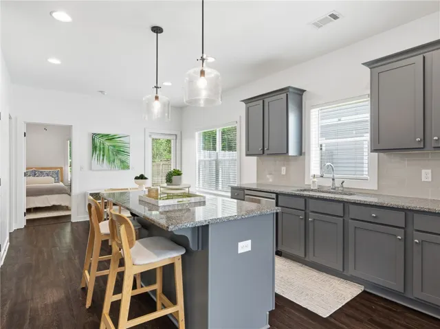 736 Northern Village Court, Auburn, Alabama 36830