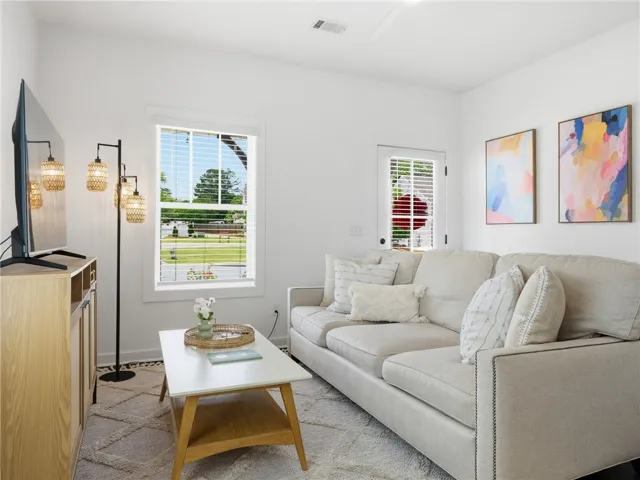 736 Northern Village Court, Auburn, Alabama 36830