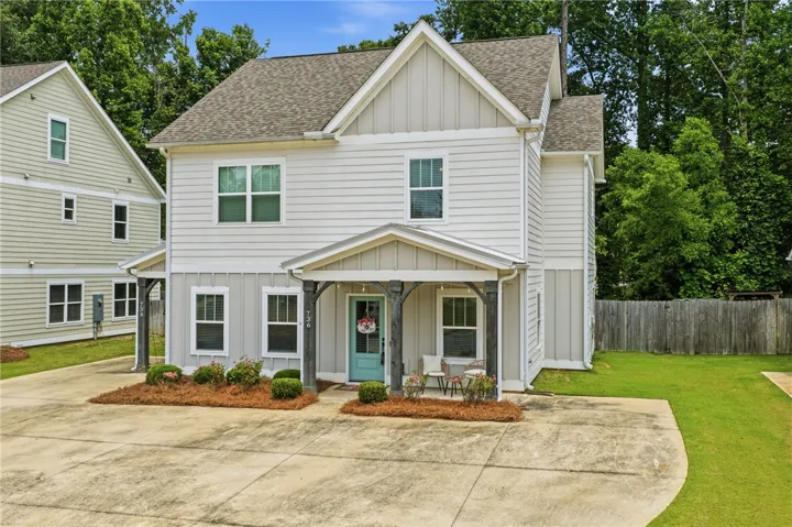 736 Northern Village Court, Auburn, Alabama 36830