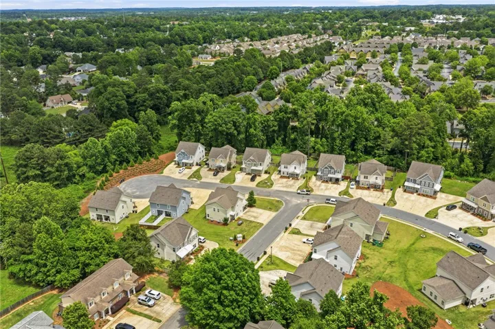 736 Northern Village Court, Auburn, Alabama 36830