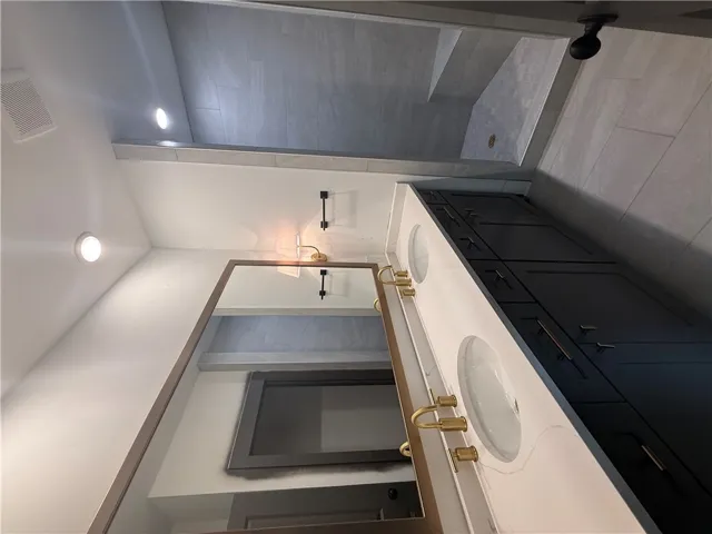1027 E Glenn Avenue 604, Auburn, Alabama 36830